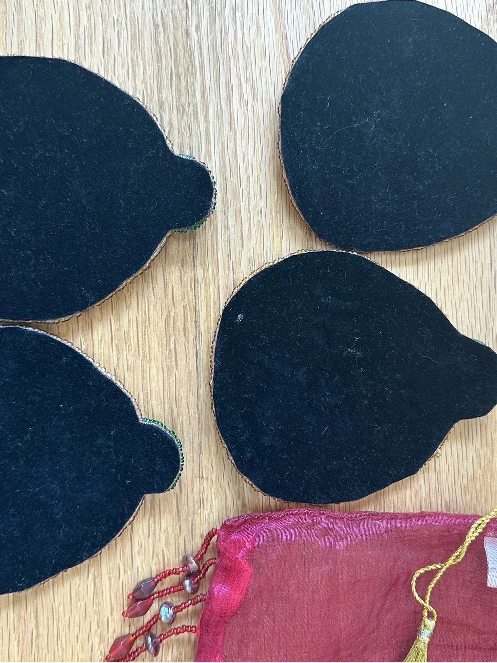 VintageChristmas Beaded Round Coasters with Matching Organza Pouch - BEAUTIFUL